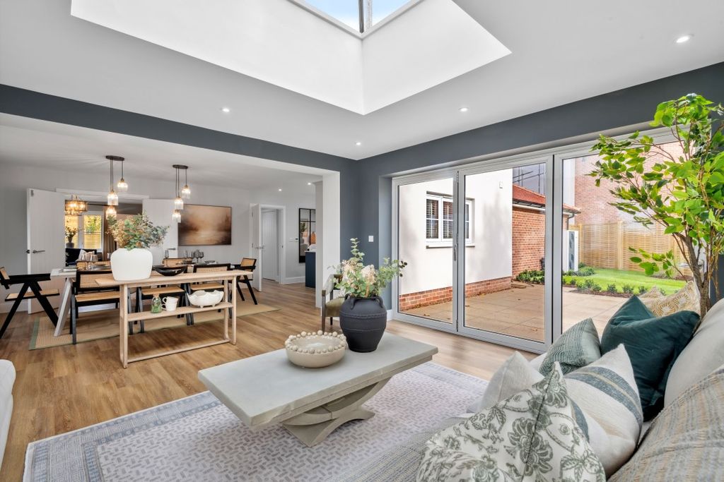 Property photo 2 of 22 Show Home Image