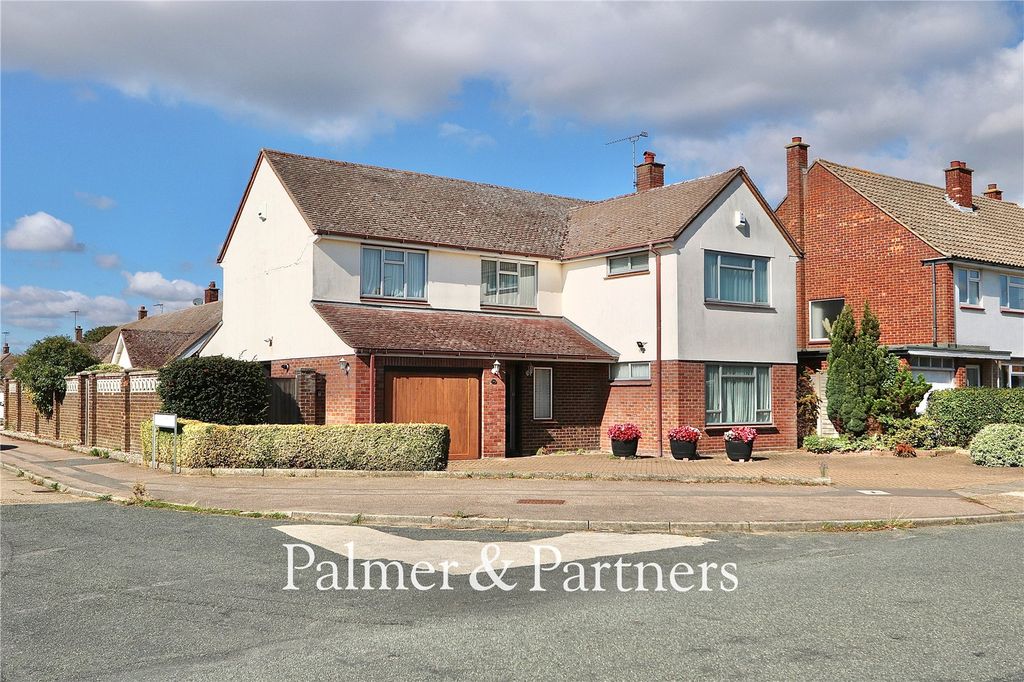 Property photo 1 of 33 Picture No. 03