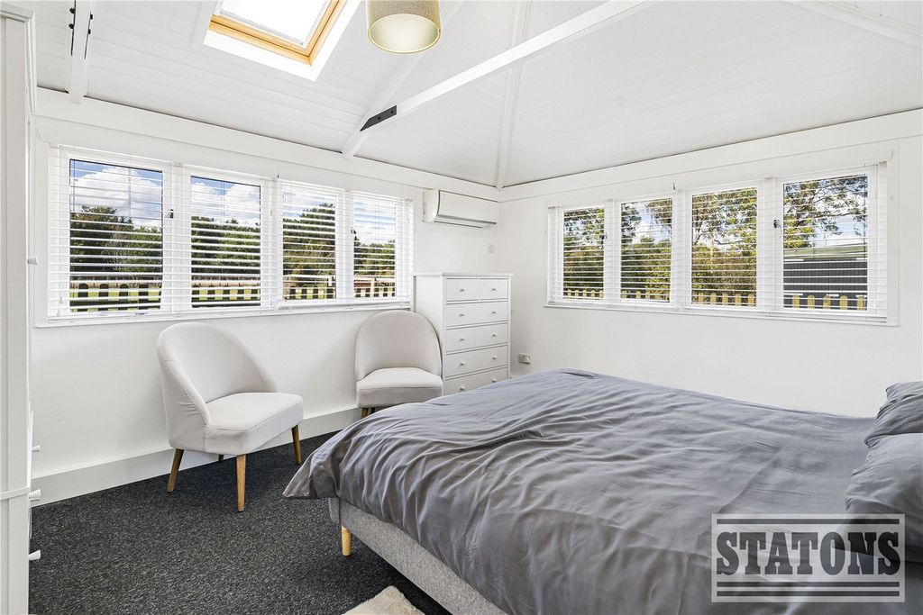 Additional image 20 of 9 bed detached house to rentRush Green, Hertford, Hertfordshire SG13