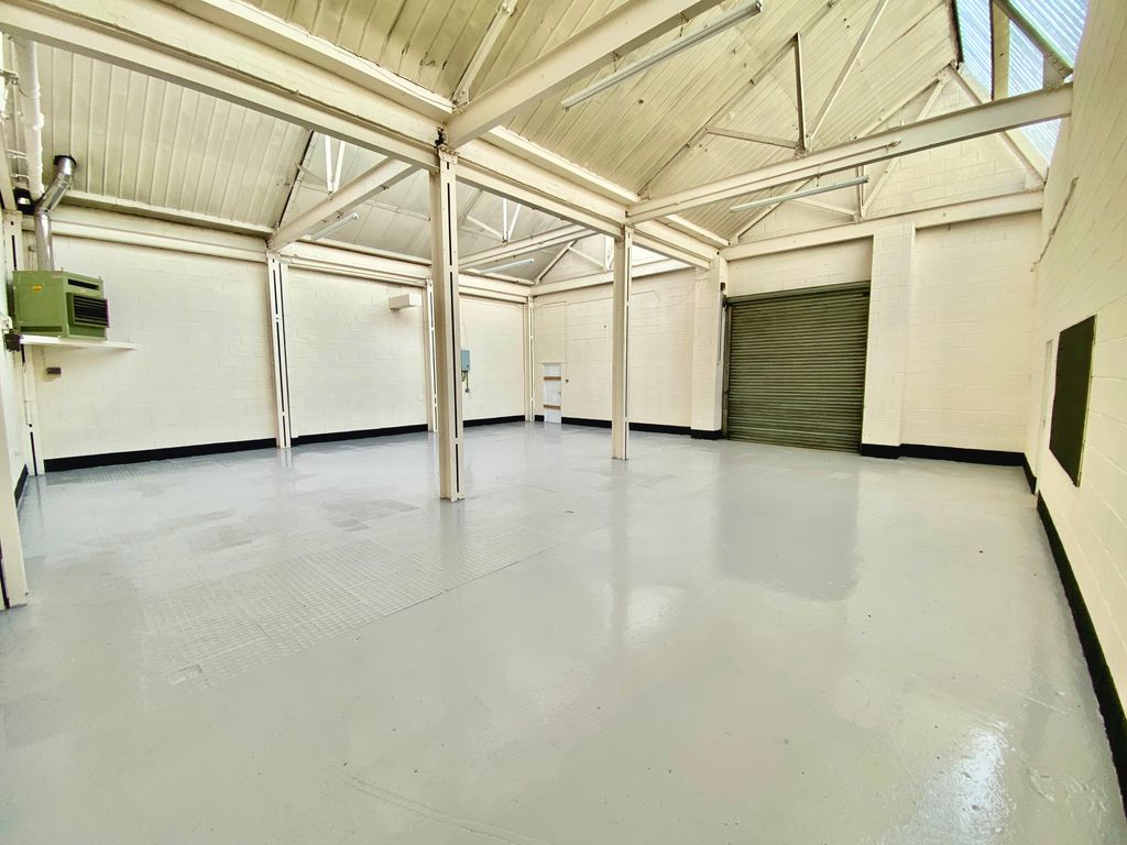 Property photo 1 of 4