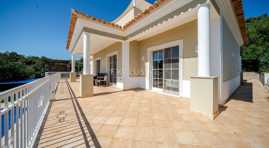 Property photo 2 of 46