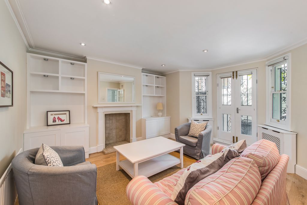 Property photo 2 of 8 Mco, 16A Barnaby St (10)