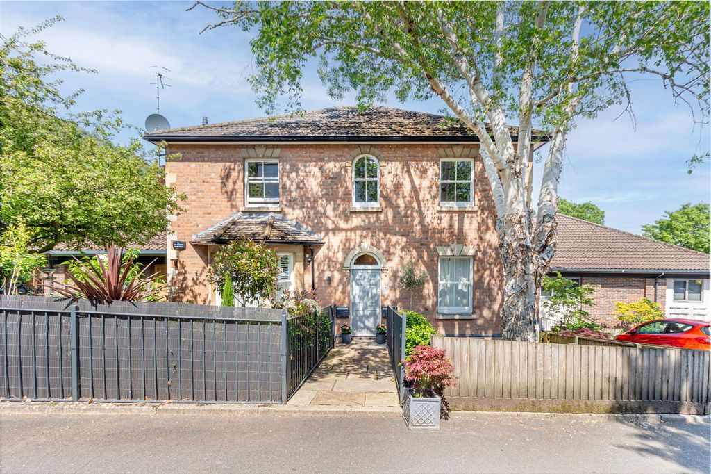 Property photo 1 of 24 Frnt-1.Jpg