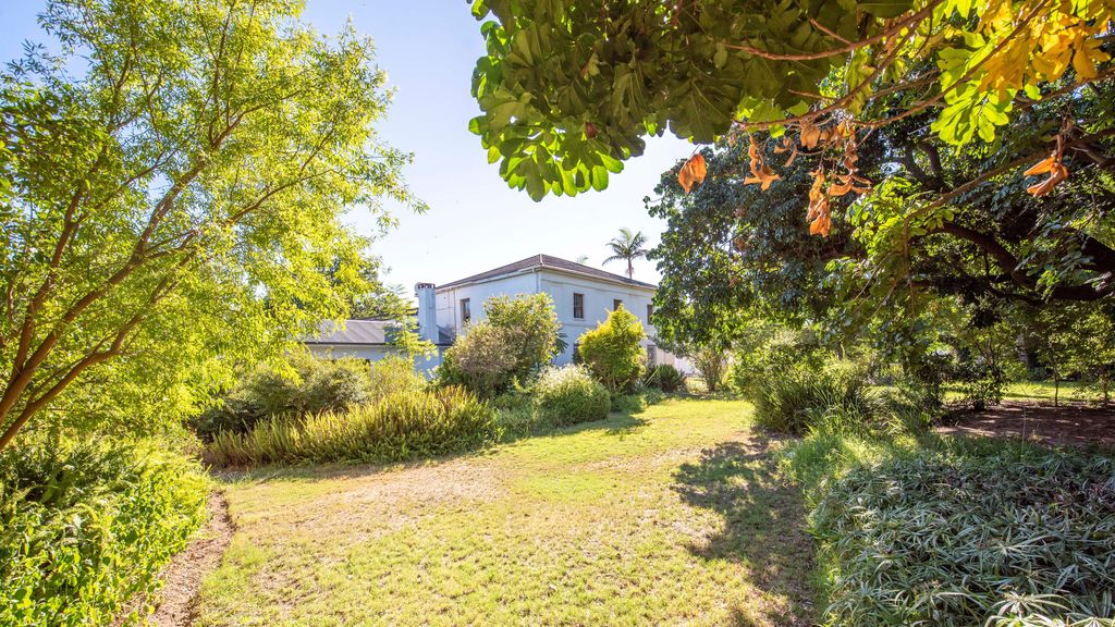 Property photo 3 of 38