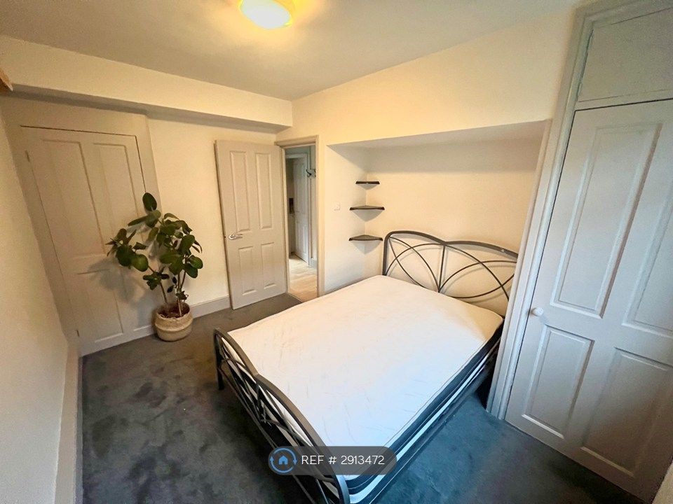 Property photo 3 of 4