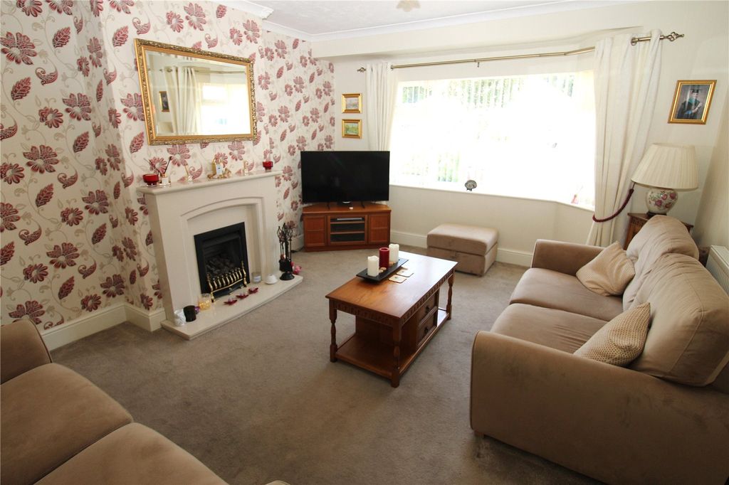 Property photo 2 of 16 Picture No. 01