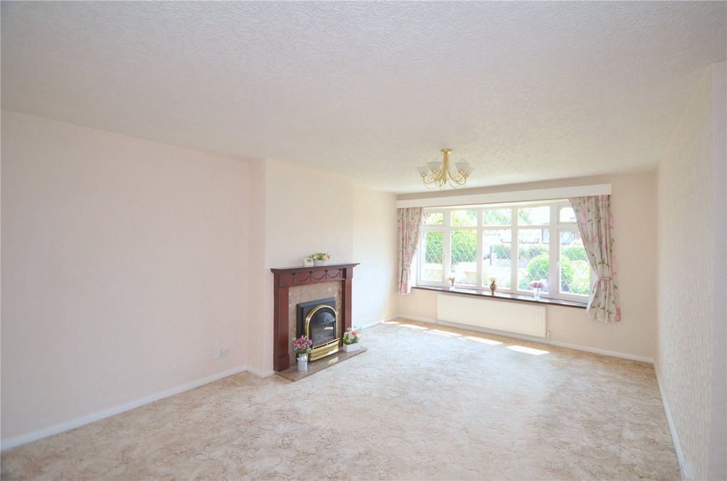 Property photo 3 of 16 Picture No. 01