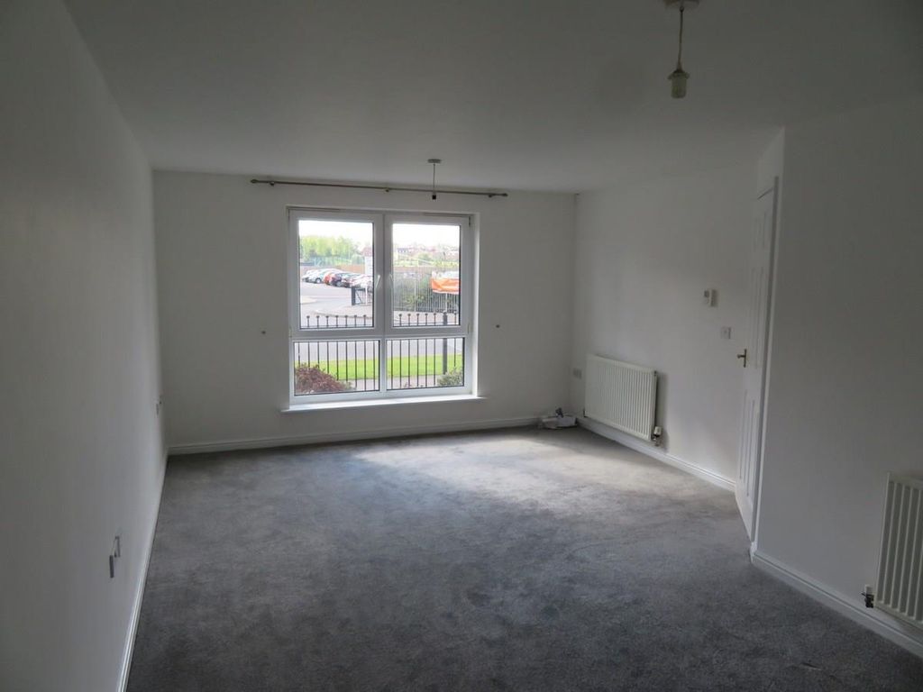 Property photo 3 of 9