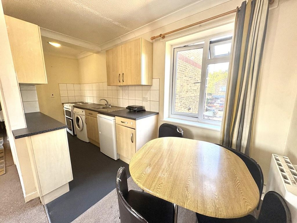 Property photo 2 of 7 5c4041cc-E1Ac-4E22-B75F-90De8d7Dfb2E.Jpg