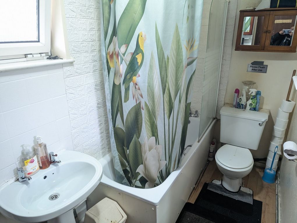 Property photo 2 of 5 Bathroom