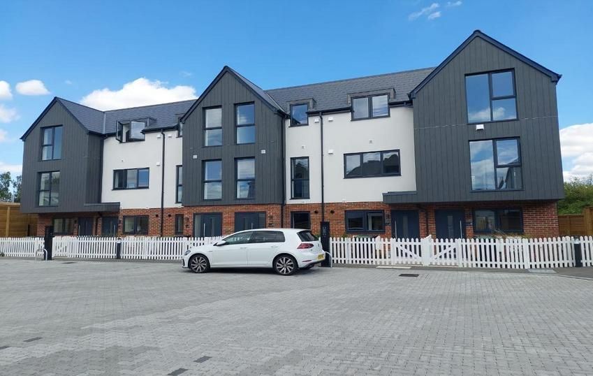 Property photo 1 of 7 Photo 1