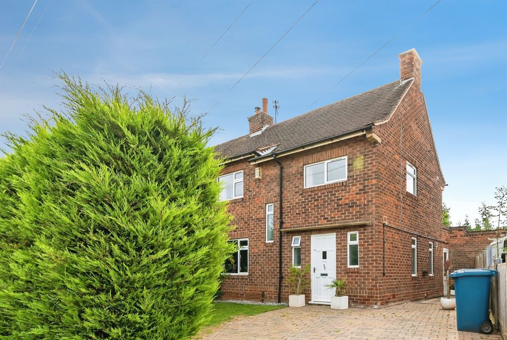 Property photo 1 of 20