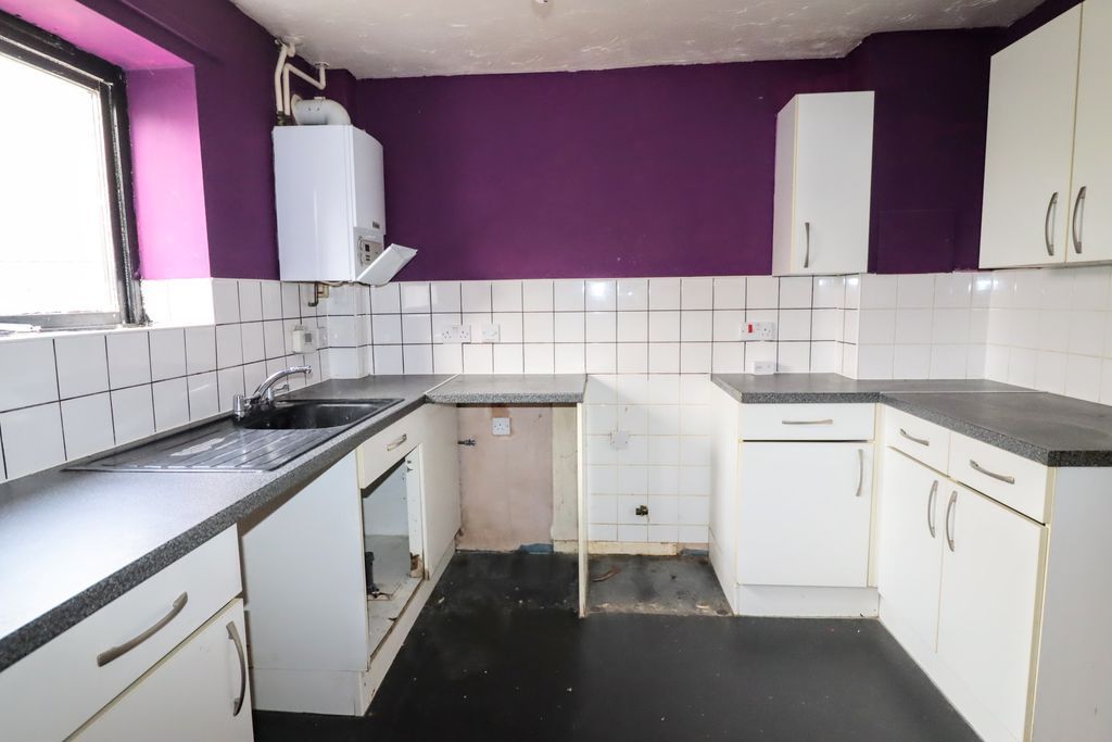 Property photo 2 of 8 Kitchen/Diner