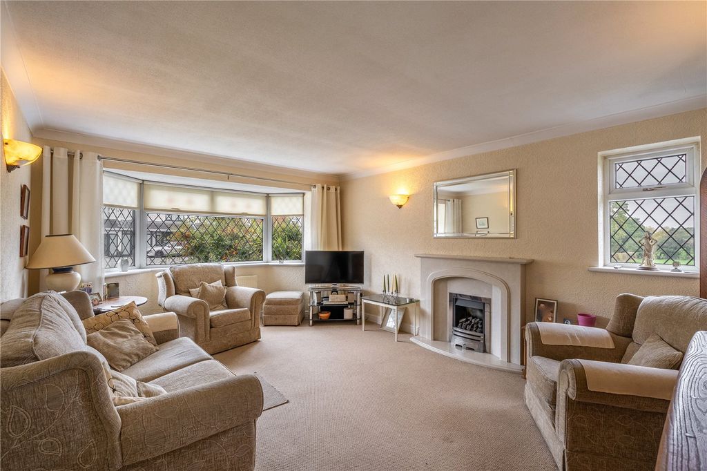 Property photo 3 of 19 Picture No. 03