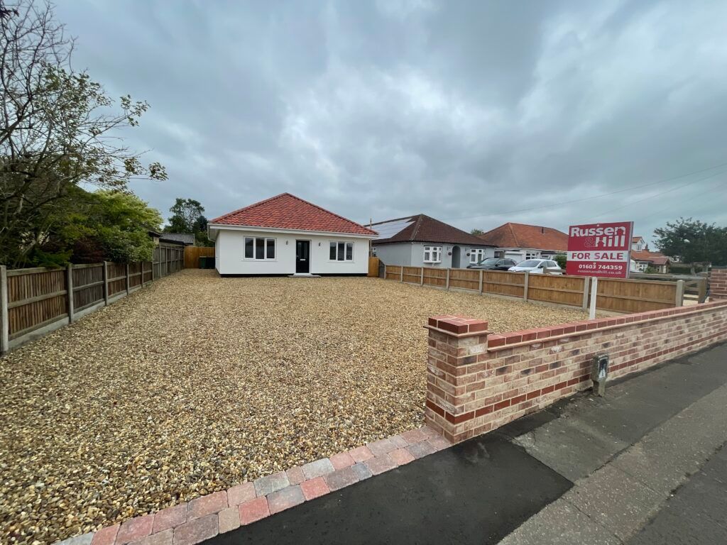 Property photo 1 of 33