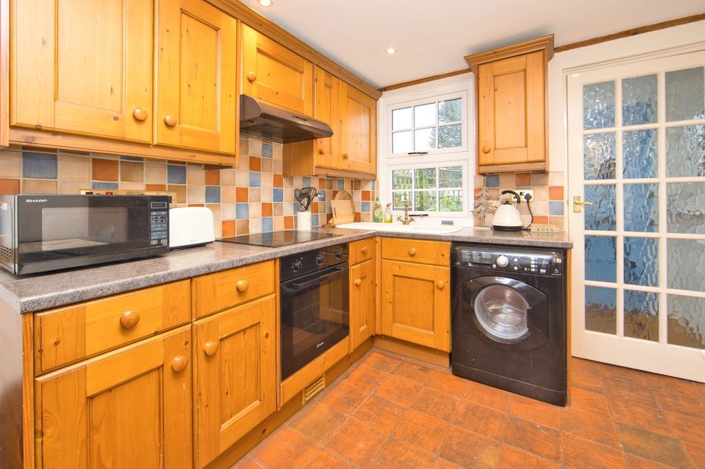 Property photo 3 of 11 Picture 3