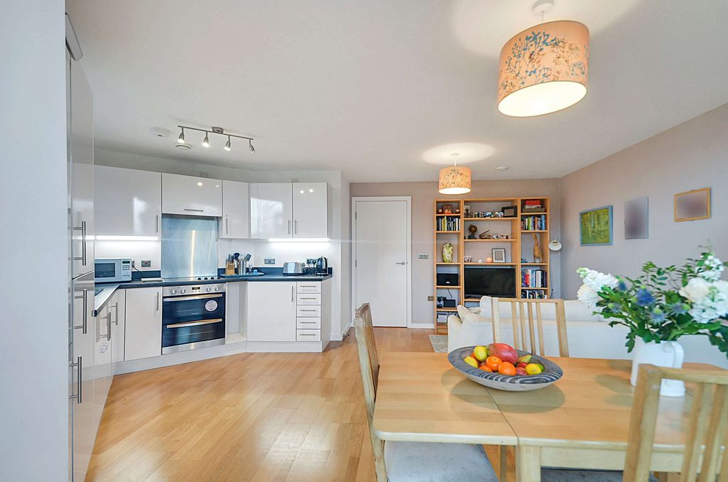 Property photo 1 of 16 Open Plan Living Area_Pic_2.Jpg