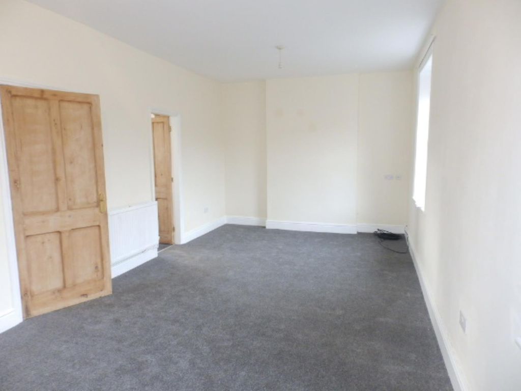 Property photo 3 of 10 0 General