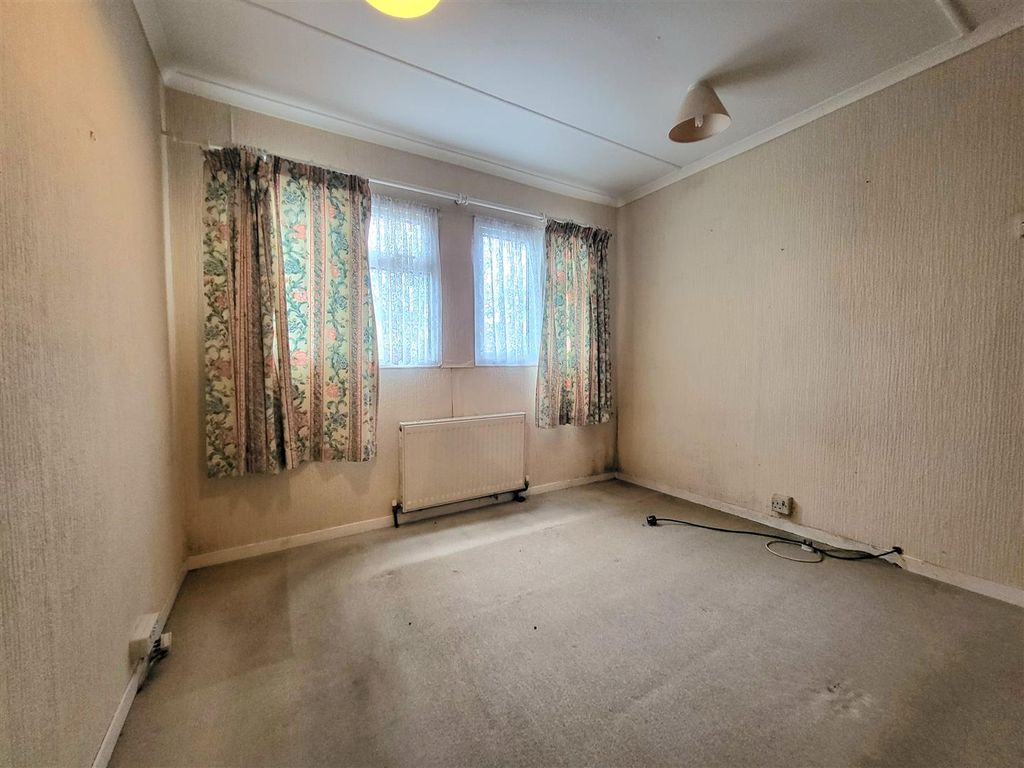 Property photo 3 of 13 Wm10.Jpg