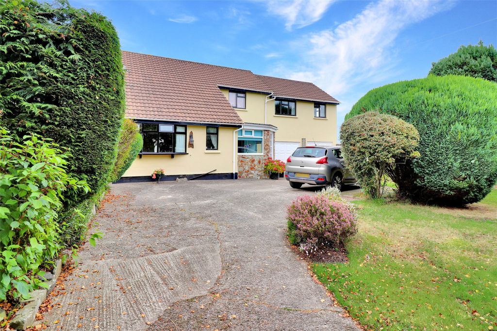 Property photo 3 of 19 Picture No. 25