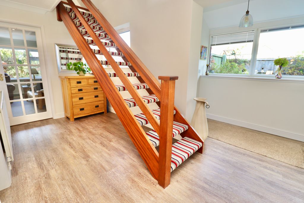 Property photo 3 of 26 Img_0387