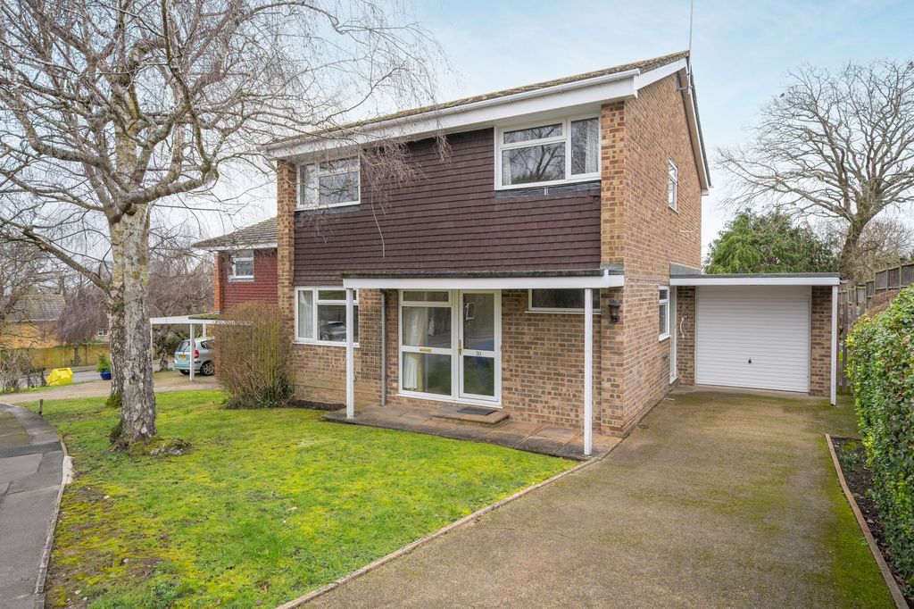 Property photo 1 of 9