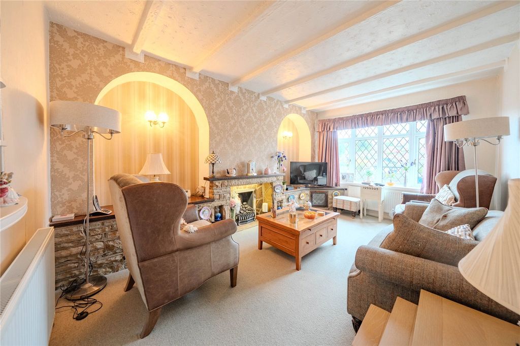 Property photo 2 of 19 Picture No. 03