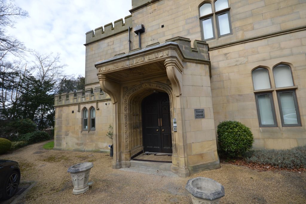 Property photo 1 of 21