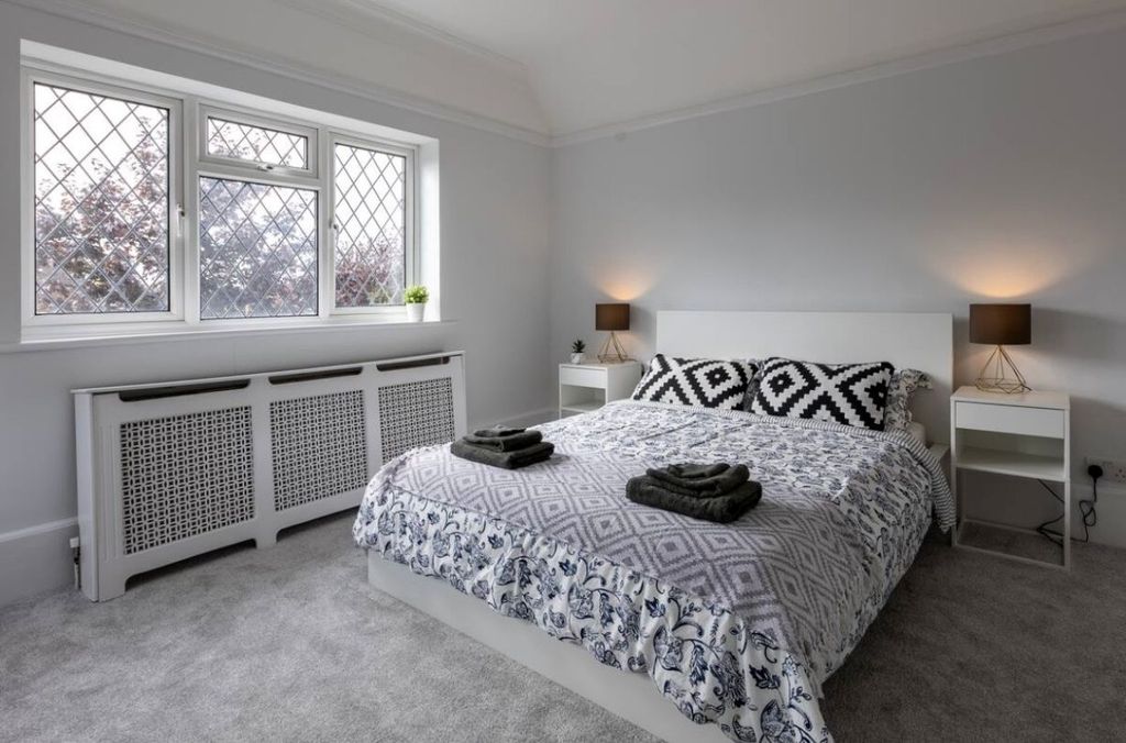 Additional image 14 of 4 bed detached house for saleSouthcliff Park, Clacton-On-Sea CO15