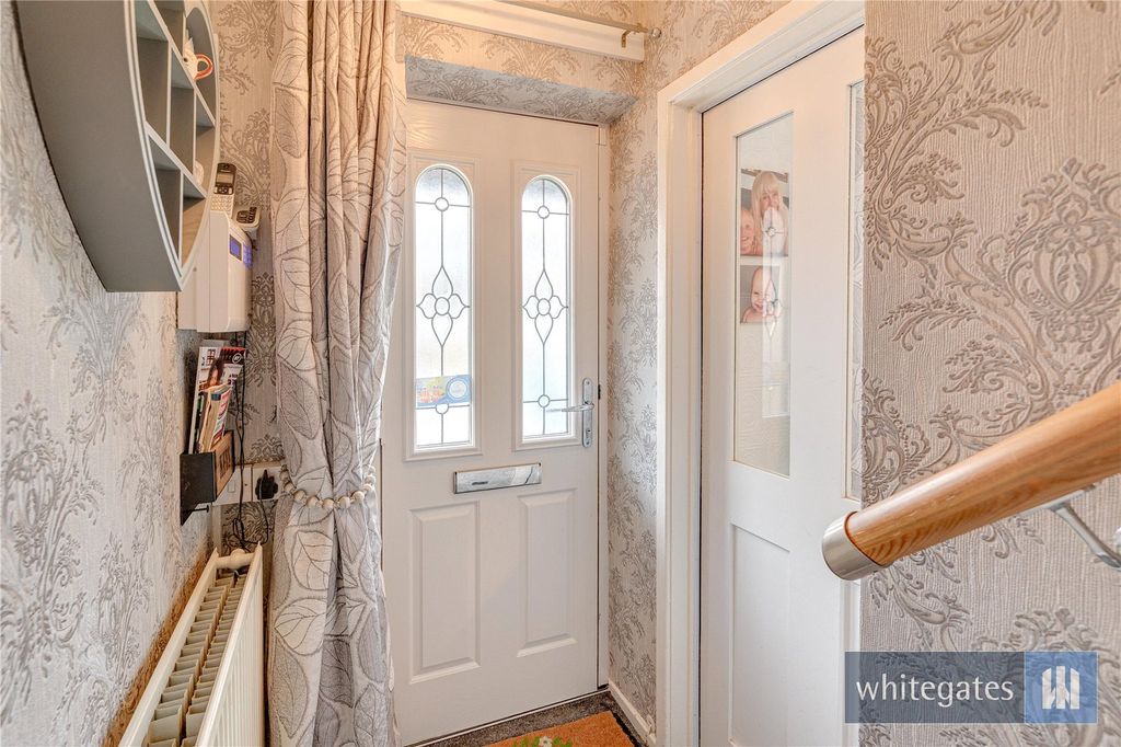 Property photo 2 of 25 Picture No. 49