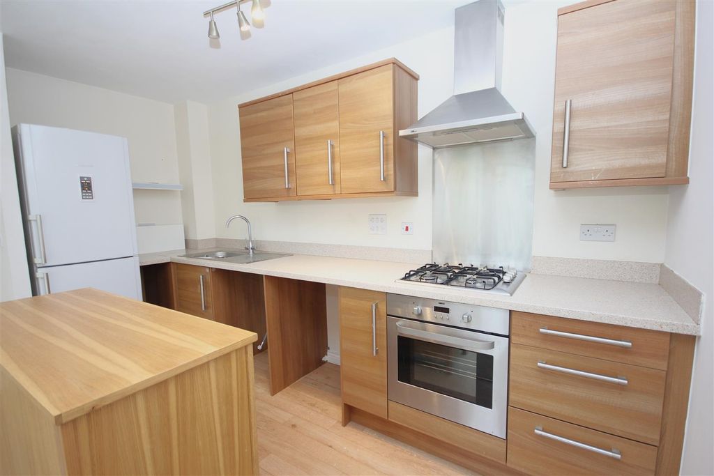 Property photo 2 of 8 Img_2991.Jpg