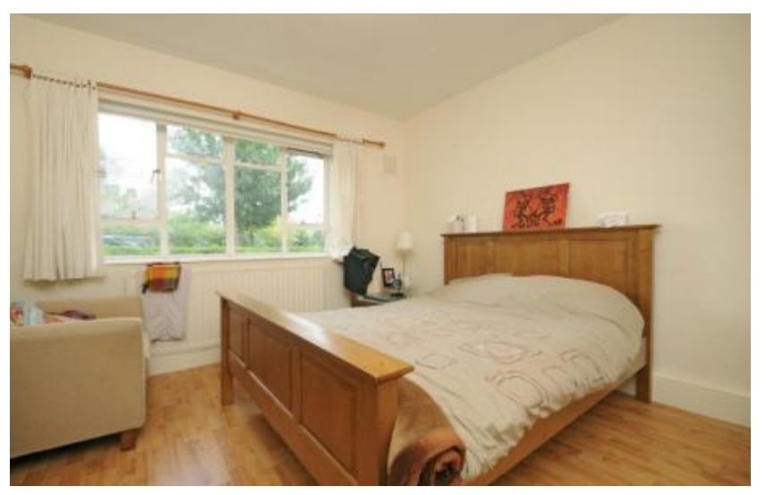 Property photo 3 of 4