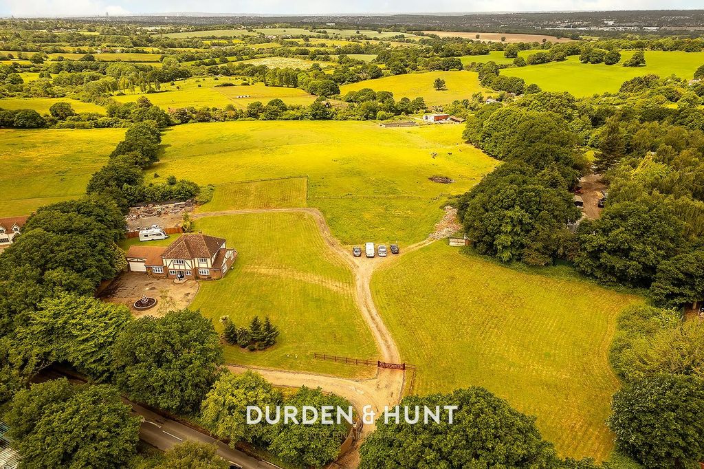 Property photo 3 of 53 Manor-87.Jpg