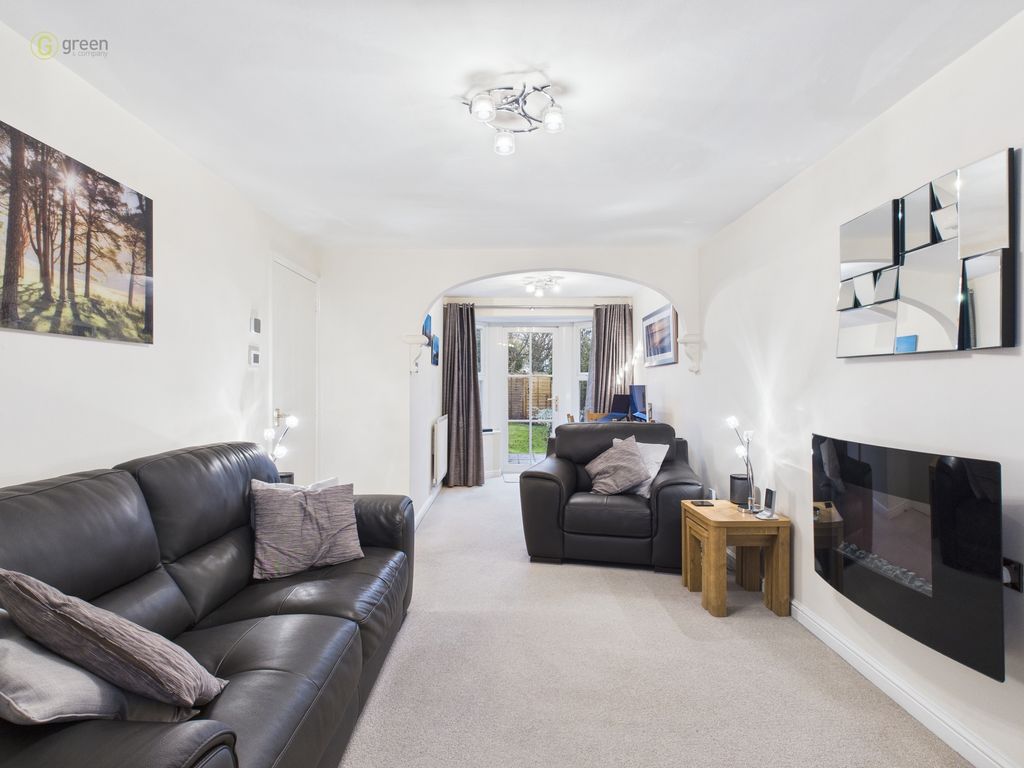 Property photo 2 of 18