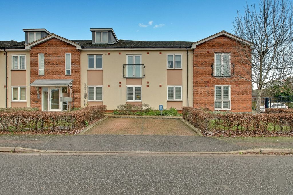 Property photo 1 of 19 4711562