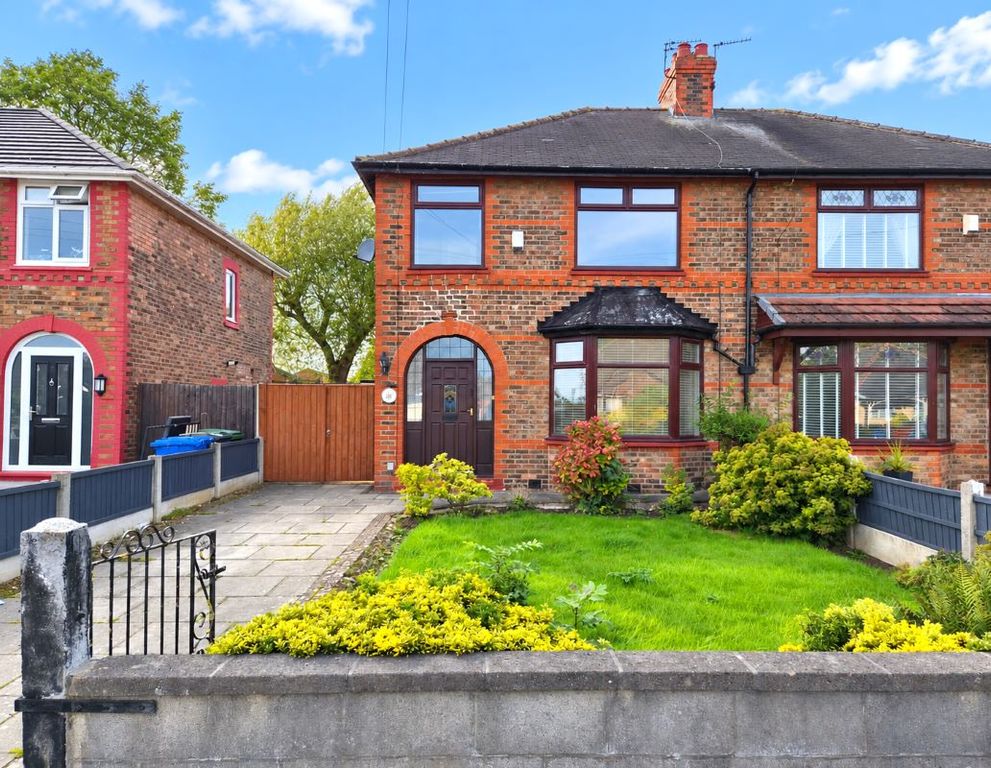 Property photo 1 of 13