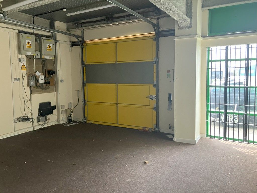 Property photo 2 of 7 Photo 5