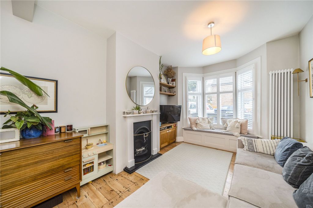 Property photo 2 of 13 Picture No. 27