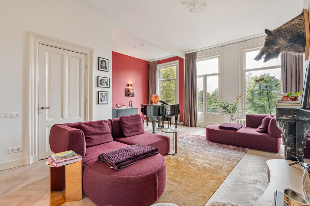 Property photo 2 of 70