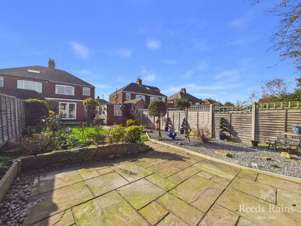 Property photo 2 of 25 Rear Garden