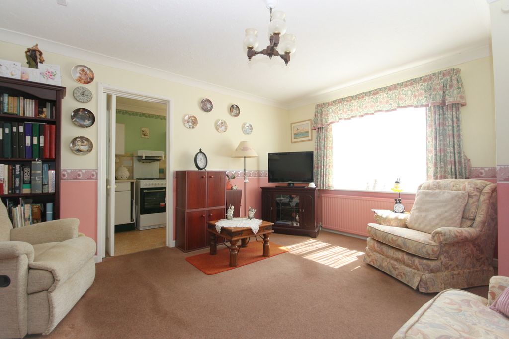 Property photo 3 of 10