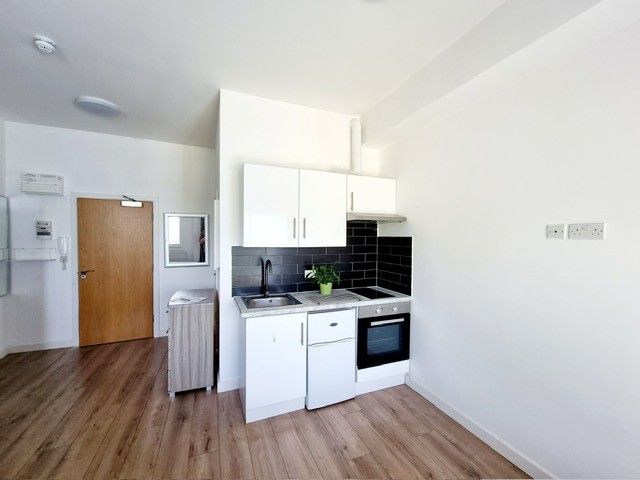 Property photo 2 of 4