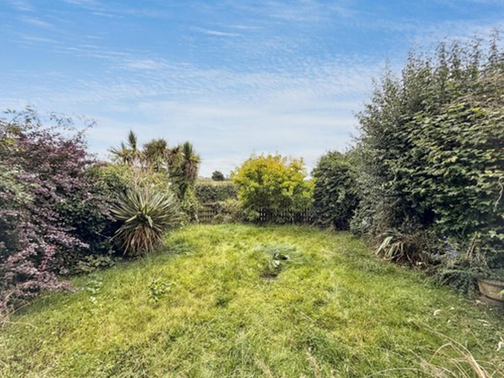 Property photo 3 of 13 Photo 8