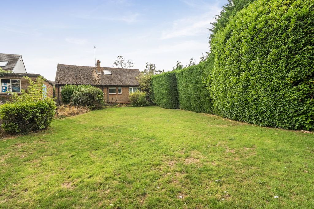 Property photo 2 of 14