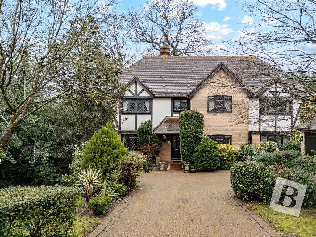 Property photo 1 of 27 Front