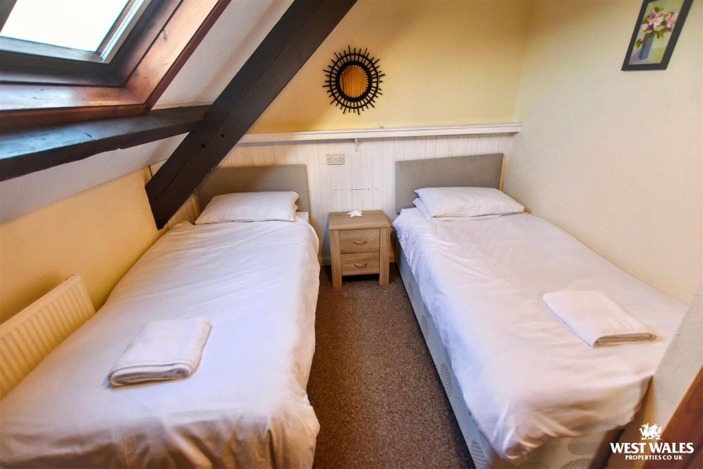 Additional image 21 of 3 bed flat for saleEnfield Road, Broad Haven, Haverfordwest SA62