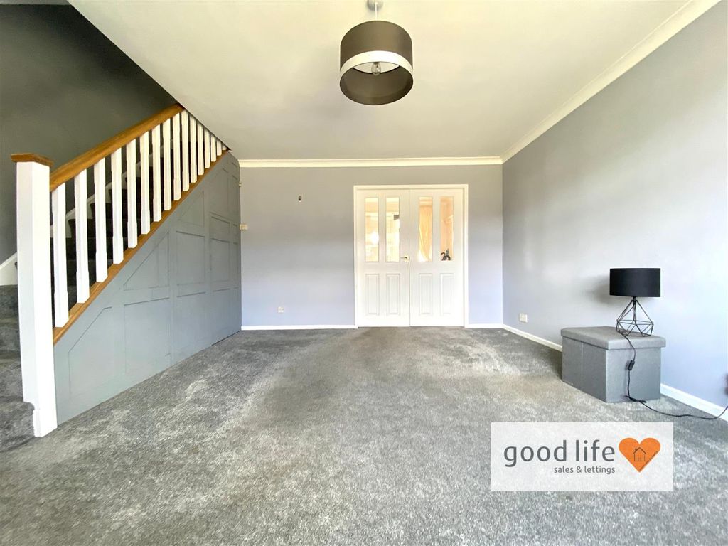 Property photo 3 of 17 20250901_101740479_Ios90Trevarren.Jpg