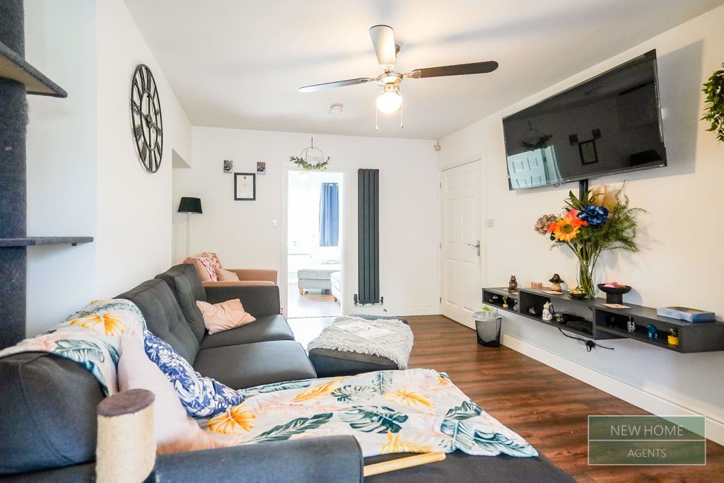 Property photo 3 of 25 Photo 19