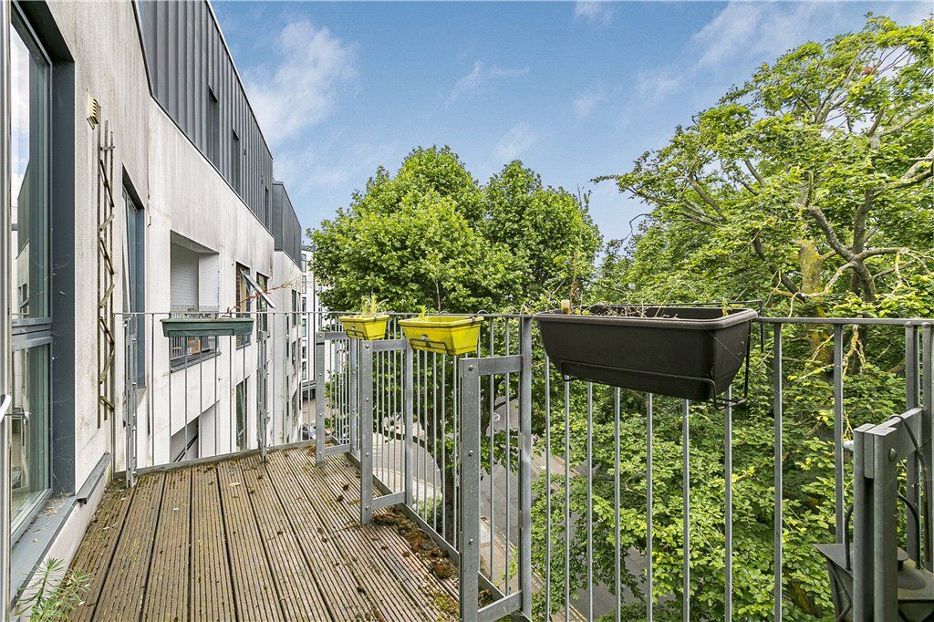 Property photo 3 of 12 Balcony