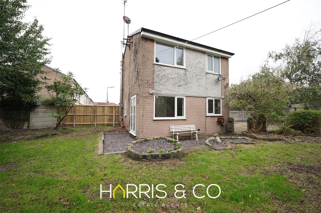Property photo 1 of 16 Picture No. 11